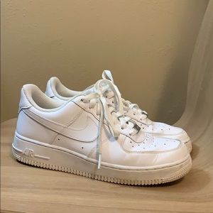 White Nike AF1 shoes size 8.5 in women’s